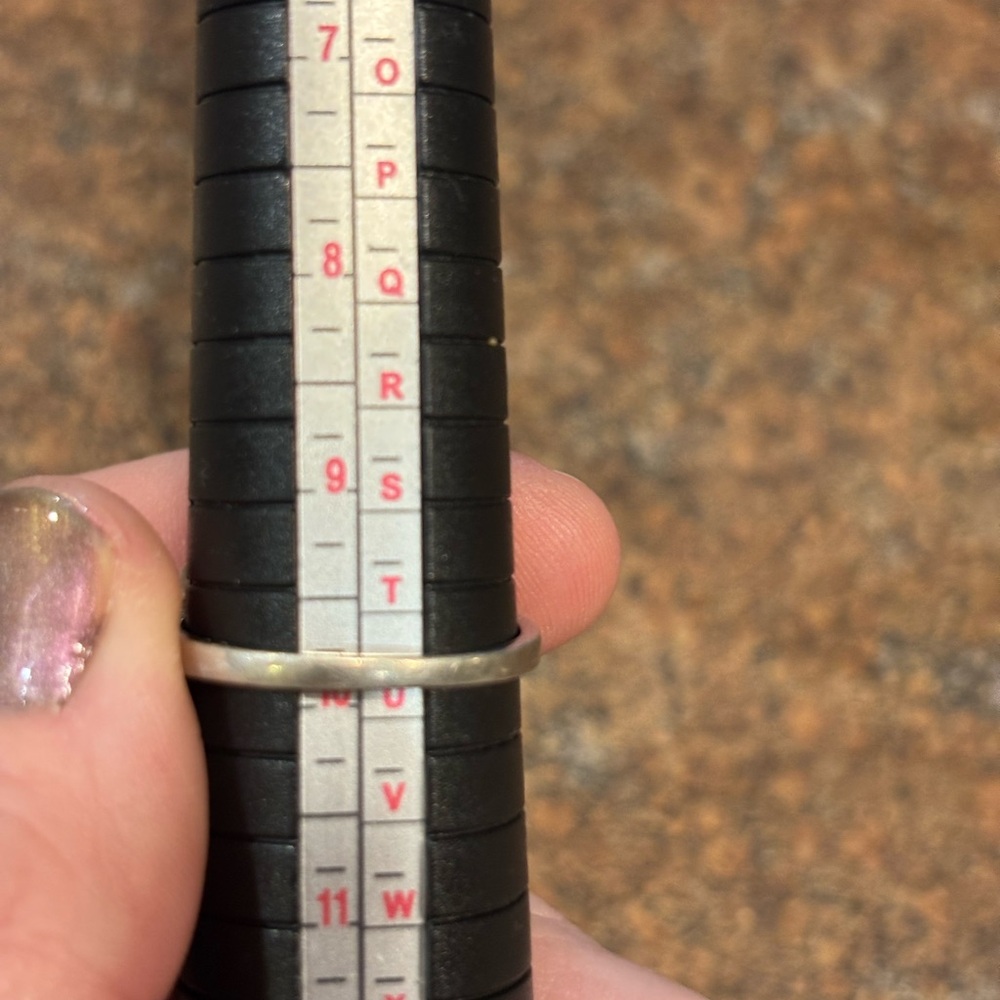 Elegant Silver Infinity Ring 925 - image 2